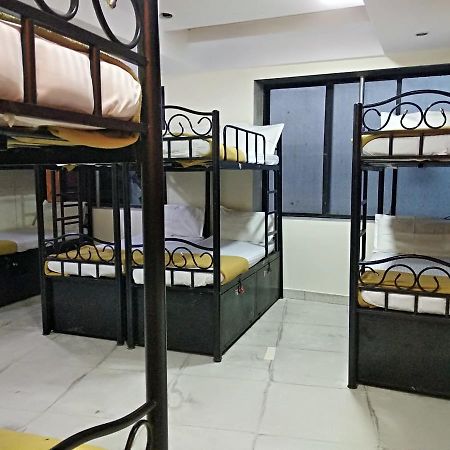 Bandra Dormitory Only For Indian Mumbai Kültér fotó