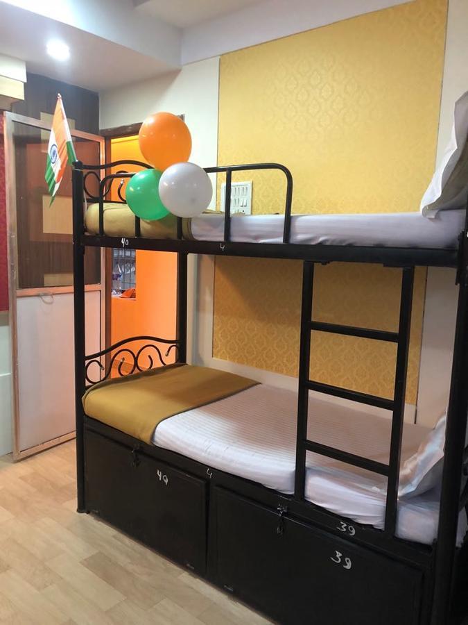 Bandra Dormitory Only For Indian Mumbai Kültér fotó